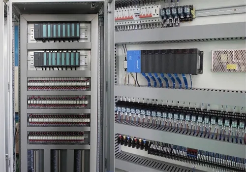 PLC配电柜比传统配电柜的优势在哪？